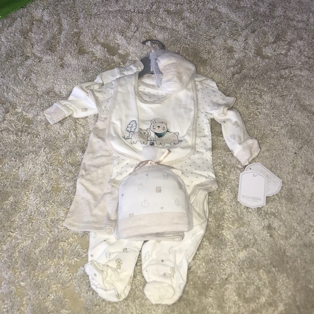 Kyle & Deena 6 Piece Set 0-3 Months NWT